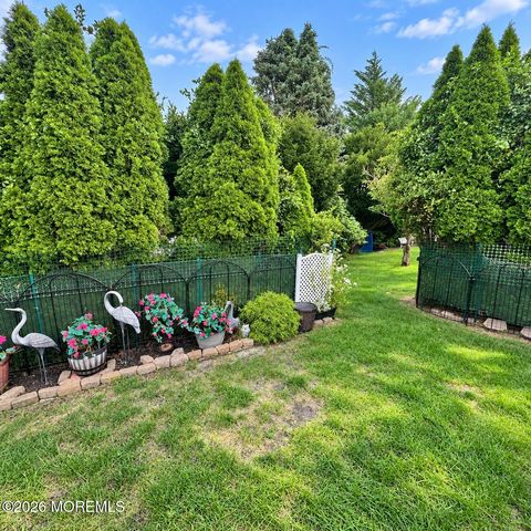 103 Guadeloupe Drive, Toms River, NJ 08757