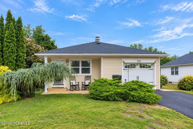 103 Guadeloupe Drive, Toms River, NJ 08757