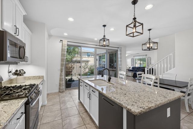 1015 S ANNIE Lane, Gilbert, AZ 85296