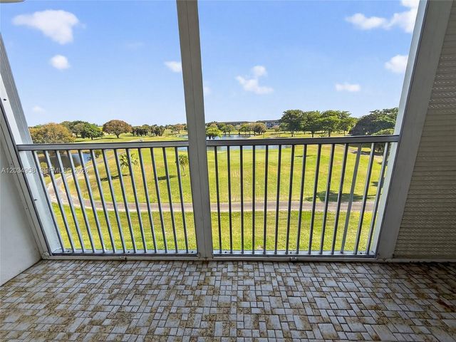 13250 SW 4th Court 409G, Pembroke Pines, FL 33027