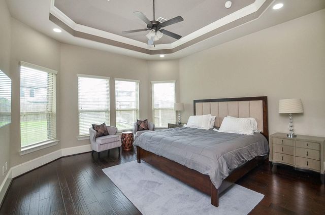 10010 Cypress Path, Missouri City, TX 77459