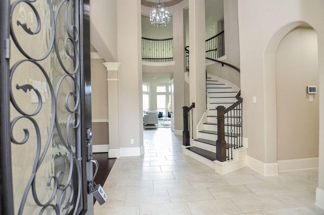 10010 Cypress Path, Missouri City, TX 77459