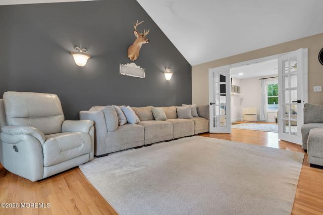 205 Waycross Court, Lanoka Harbor, NJ 08734