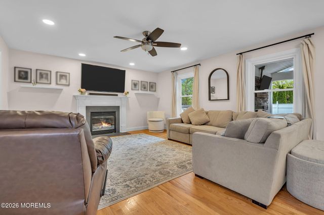 205 Waycross Court, Lanoka Harbor, NJ 08734