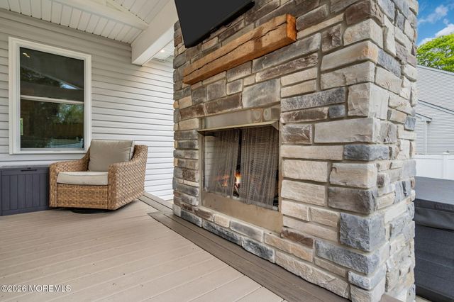 205 Waycross Court, Lanoka Harbor, NJ 08734