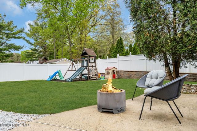 205 Waycross Court, Lanoka Harbor, NJ 08734