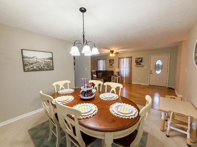 1203 Dean Hundley Road, East Bernstadt, KY 40729