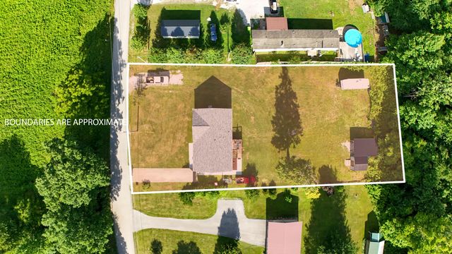 1203 Dean Hundley Road, East Bernstadt, KY 40729