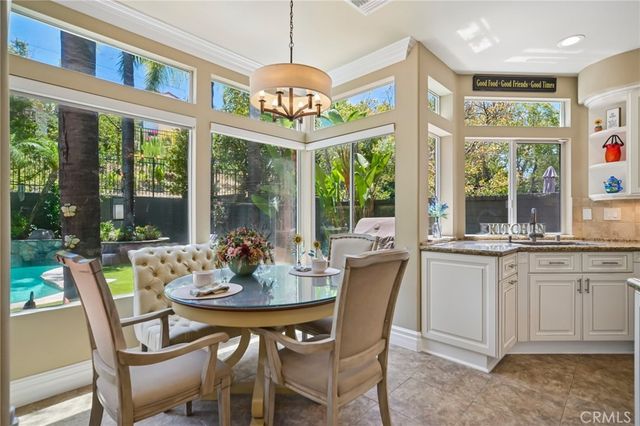 560 Breckenridge Place, Simi Valley, CA 93065