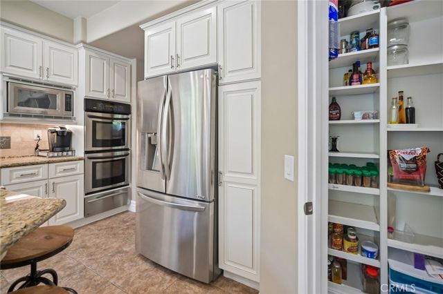 560 Breckenridge Place, Simi Valley, CA 93065