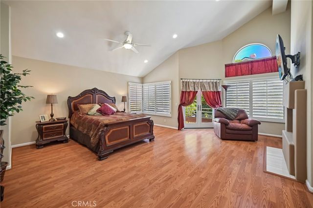 560 Breckenridge Place, Simi Valley, CA 93065