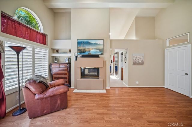 560 Breckenridge Place, Simi Valley, CA 93065