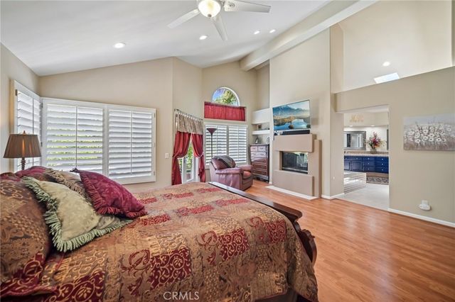 560 Breckenridge Place, Simi Valley, CA 93065