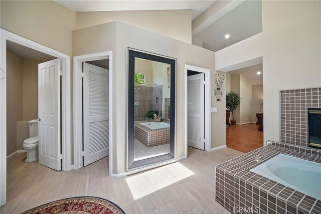 560 Breckenridge Place, Simi Valley, CA 93065