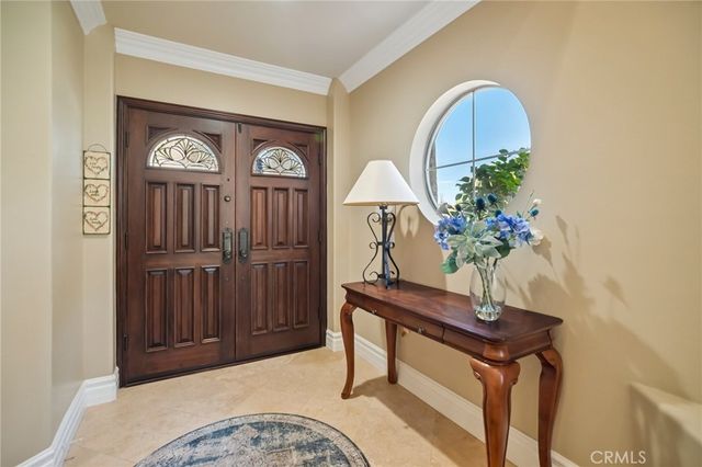 560 Breckenridge Place, Simi Valley, CA 93065