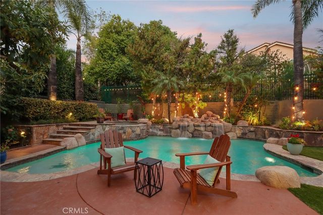 560 Breckenridge Place, Simi Valley, CA 93065