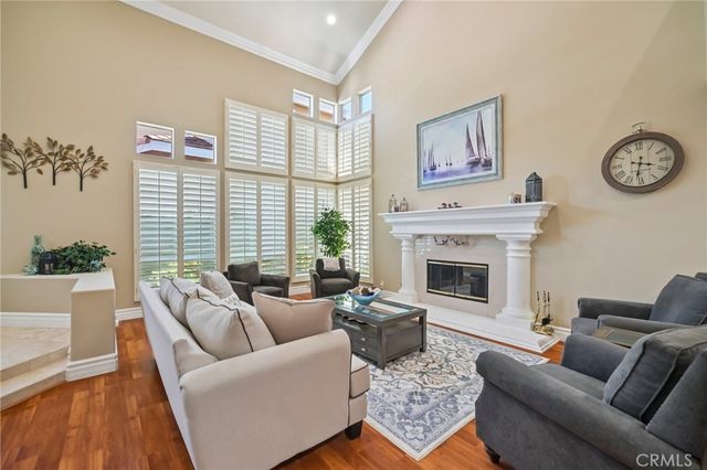 560 Breckenridge Place, Simi Valley, CA 93065