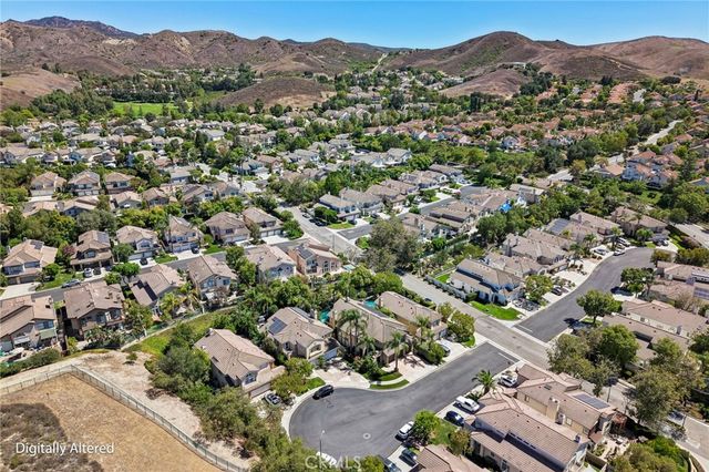 560 Breckenridge Place, Simi Valley, CA 93065