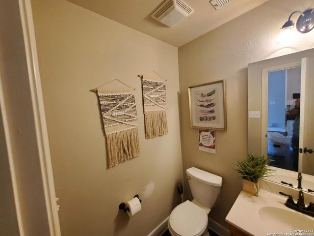 12226 ASHLEY CT, San Antonio, TX 78247