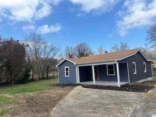 619 PINEWOOD AVENUE, Hueytown, AL 35023