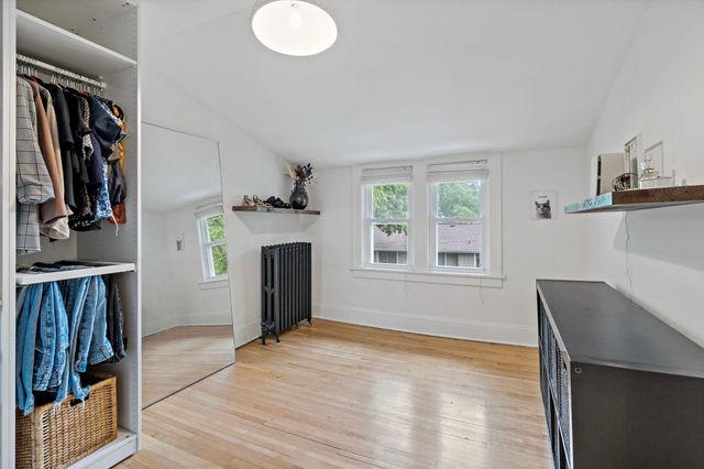 134 W 45th Street, Minneapolis, MN 55419
