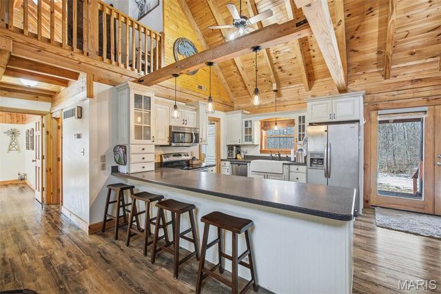 417 Dudleyville Road, Greenville, IL 62246