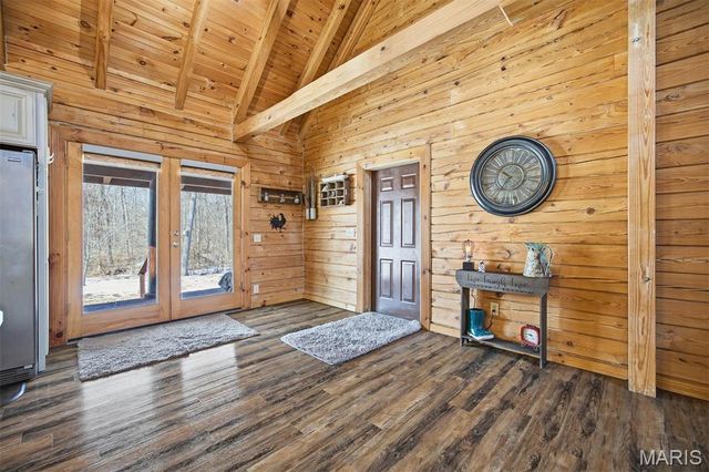 417 Dudleyville Road, Greenville, IL 62246