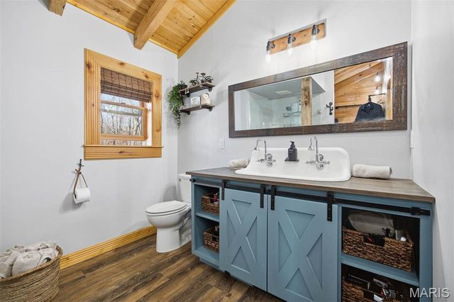 417 Dudleyville Road, Greenville, IL 62246