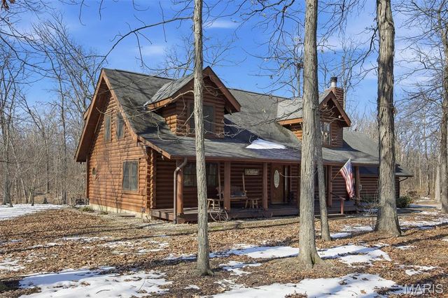 417 Dudleyville Road, Greenville, IL 62246