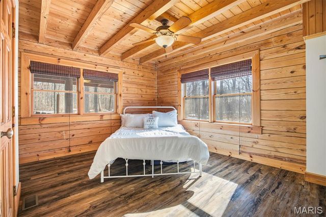 417 Dudleyville Road, Greenville, IL 62246