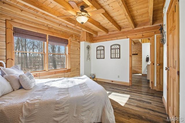 417 Dudleyville Road, Greenville, IL 62246