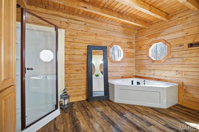 417 Dudleyville Road, Greenville, IL 62246