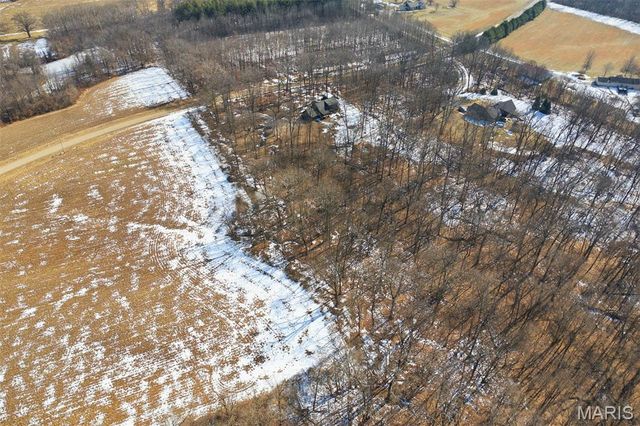 417 Dudleyville Road, Greenville, IL 62246