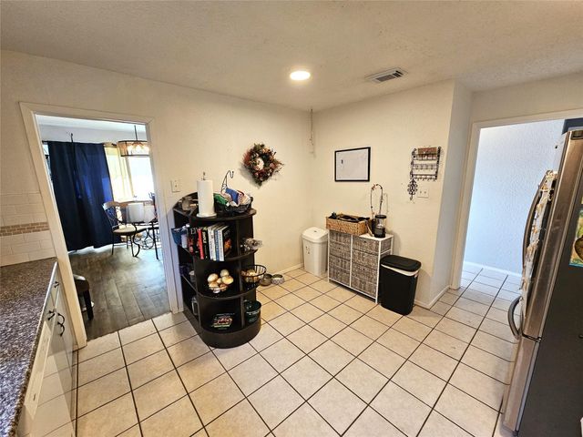 17211 Heritage Bay Drive, Webster, TX 77598