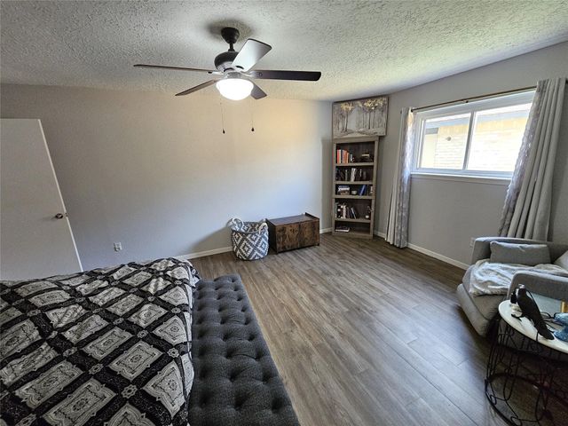 17211 Heritage Bay Drive, Webster, TX 77598