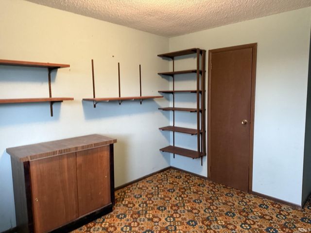 1313 Mayfair Drive, Boonville, IN 47601