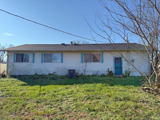 1313 Mayfair Drive, Boonville, IN 47601