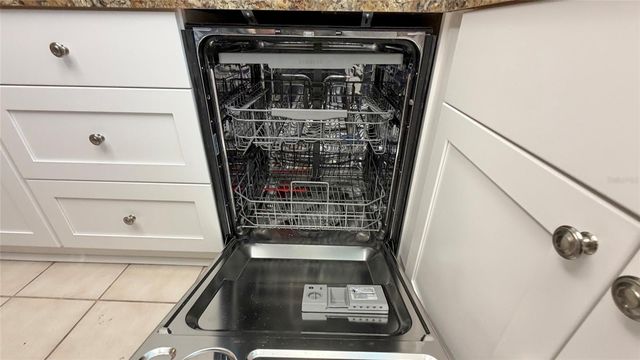 10925 PICCADILLY ROAD, Port Richey, FL 34668