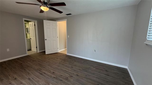 10925 PICCADILLY ROAD, Port Richey, FL 34668