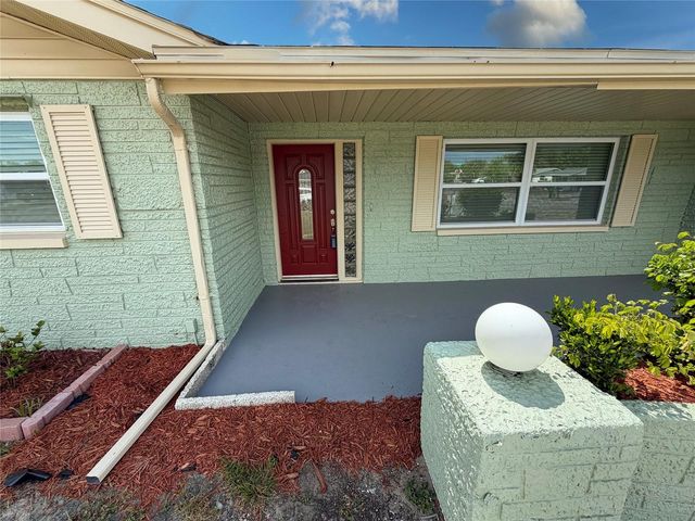 10925 PICCADILLY ROAD, Port Richey, FL 34668