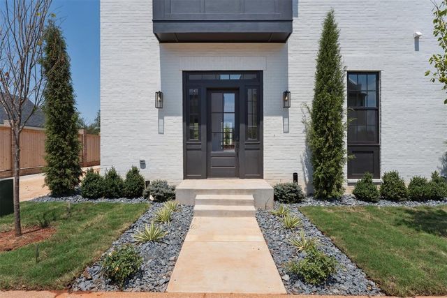 18817 Selah Way, Norman, OK 73072