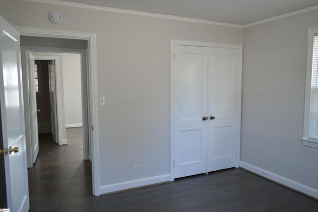 206 Hillside Drive, Greer, SC 29651