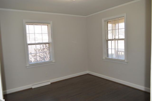 206 Hillside Drive, Greer, SC 29651