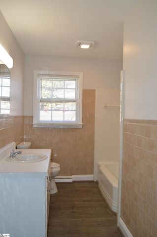 206 Hillside Drive, Greer, SC 29651