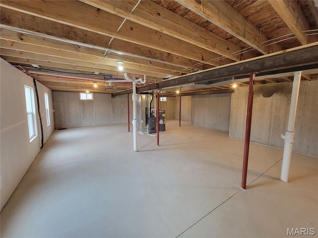 1051 Smith Avenue, Ferguson, MO 63135