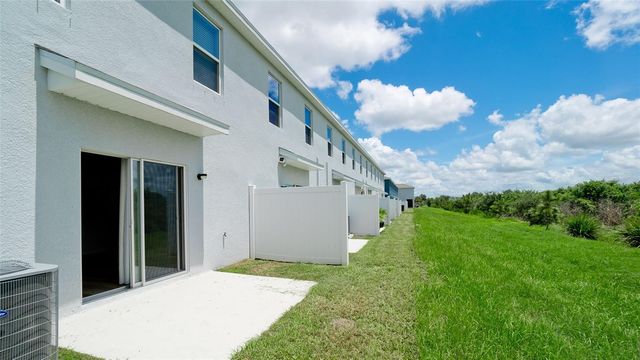 2746 PEARLY BANKS DRIVE, Bradenton, FL 34208