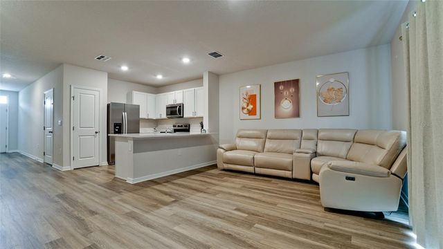 2746 PEARLY BANKS DRIVE, Bradenton, FL 34208