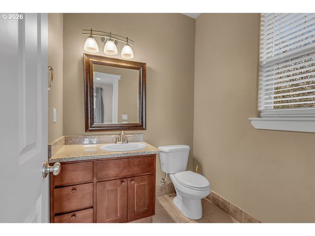 2652 HOO DOO Dr, Salem, OR 97304