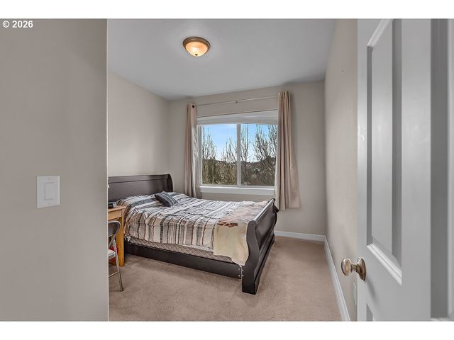 2652 HOO DOO Dr, Salem, OR 97304