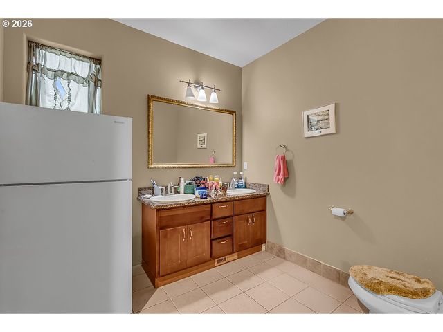 2652 HOO DOO Dr, Salem, OR 97304